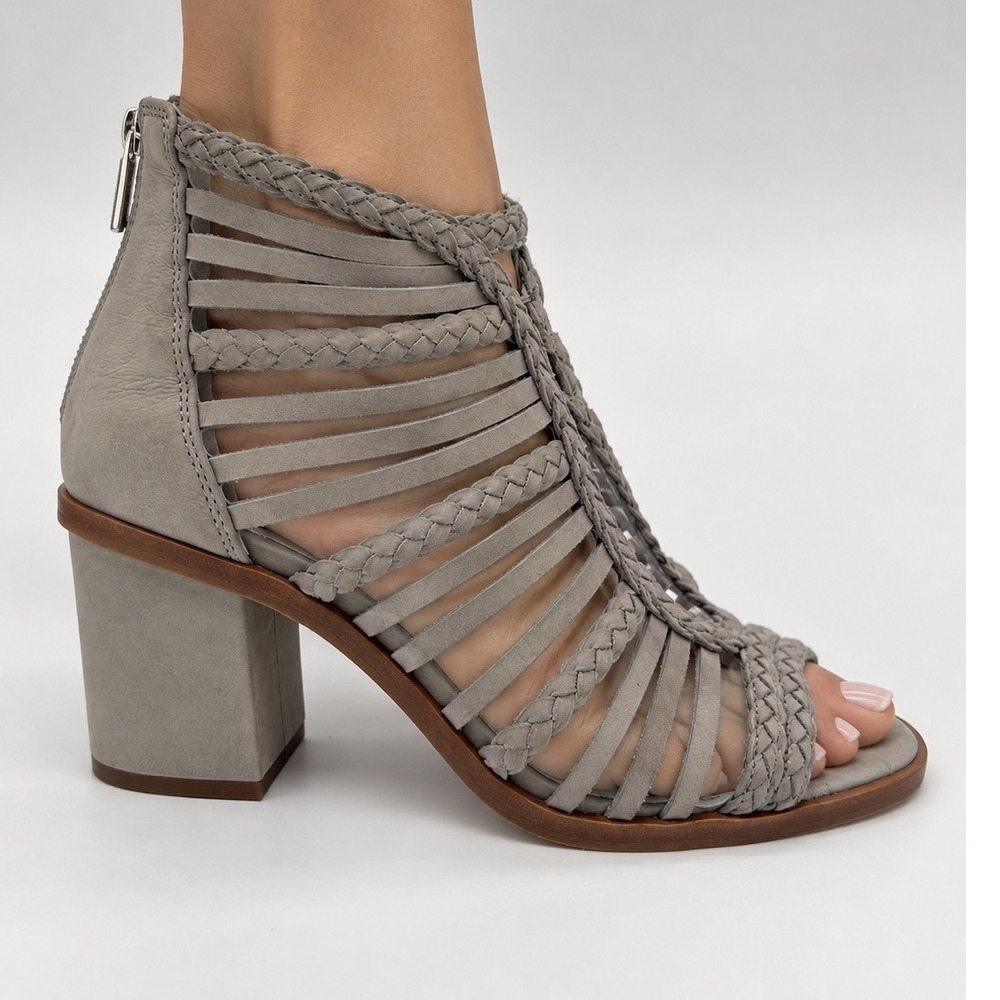 Vince Camuto Cage Sandals Womens 9 Grey Excellent Braided Block Heel Gladiator